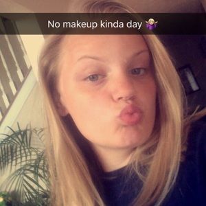 Meet your Posher, Marissa